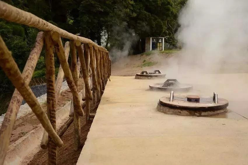 Caldeiras da Ribeira Grande, Bar-Restaurante